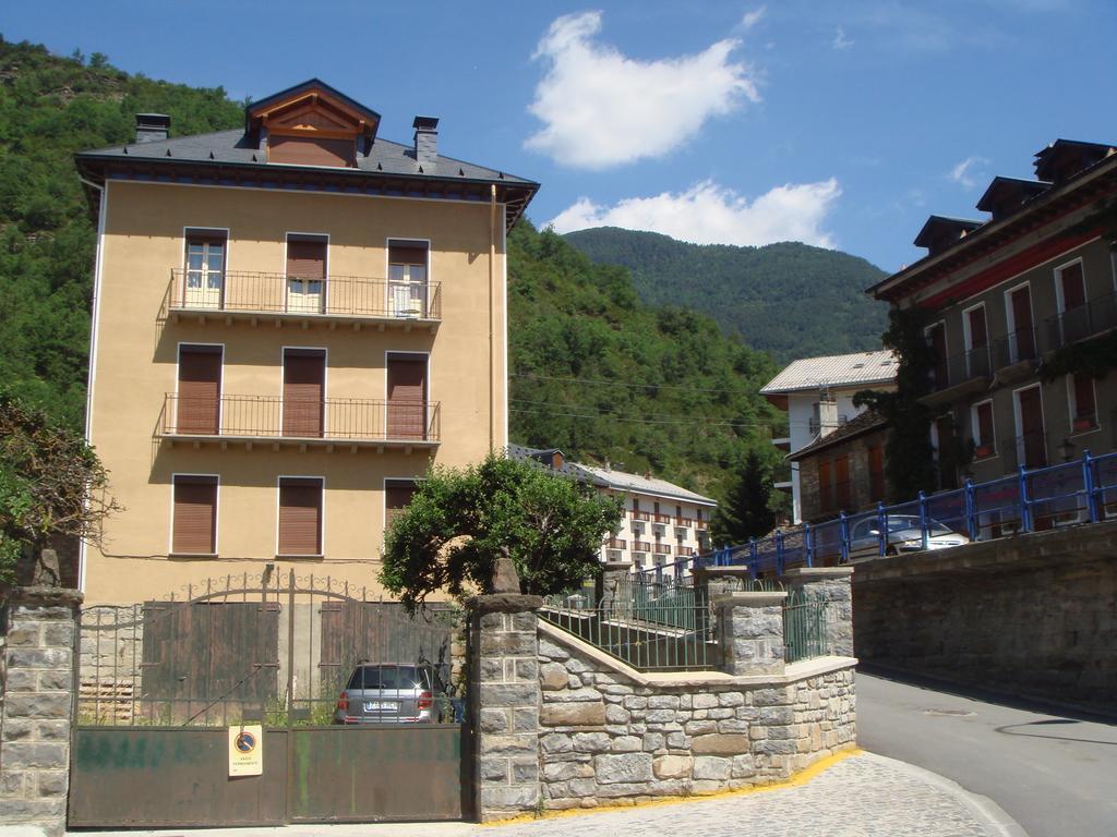 Apartamentos Valles Broto Pokój zdjęcie